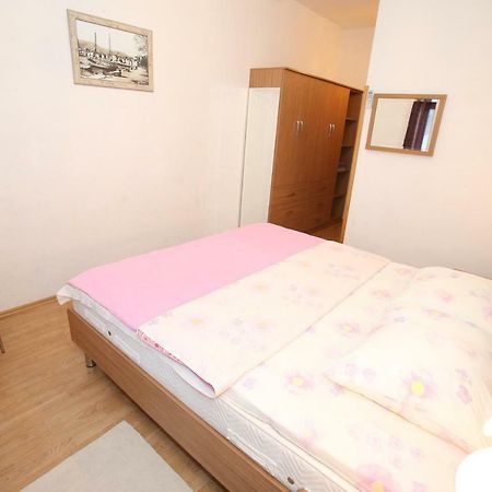 Rooms With The Sea View Башка Экстерьер фото