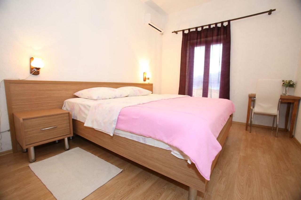 Rooms With The Sea View Башка Экстерьер фото