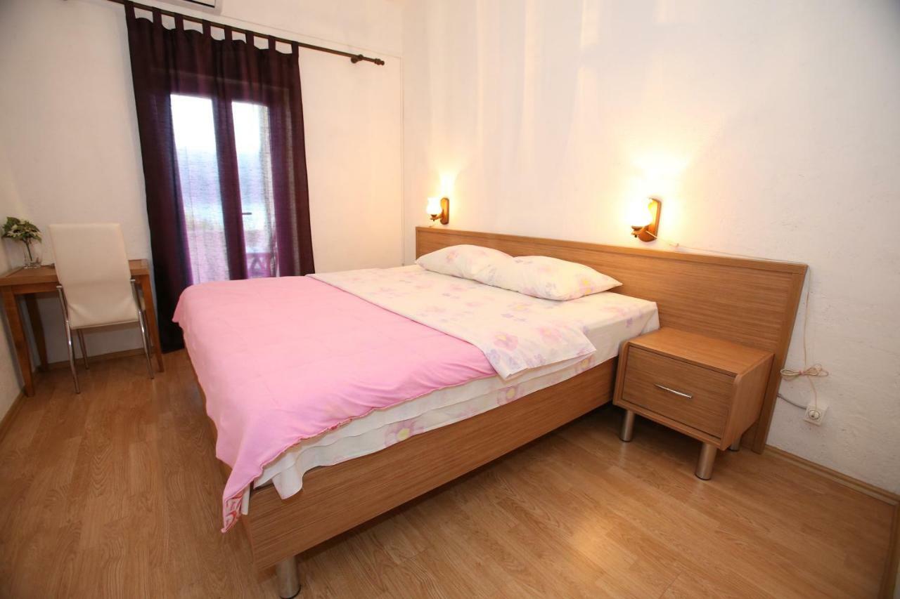 Rooms With The Sea View Башка Экстерьер фото