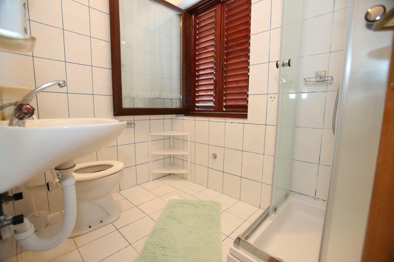 Rooms With The Sea View Башка Экстерьер фото